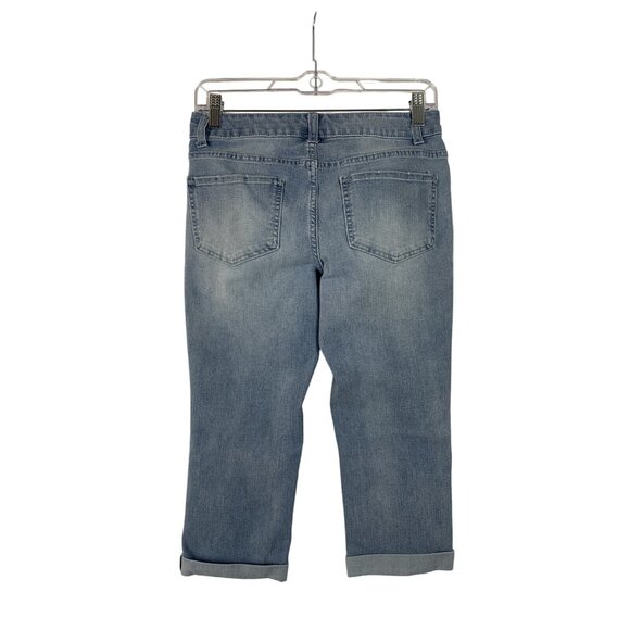 Time And Tru Womens Light Blue Denim Jeans Cropped Length Size 4 Small - Picture 2 of 8